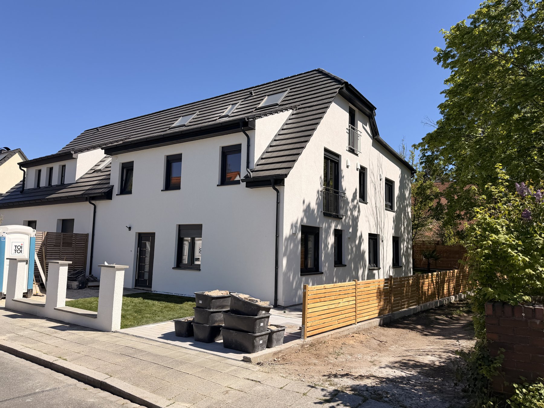 Hausansicht Höchstädter Straße 7